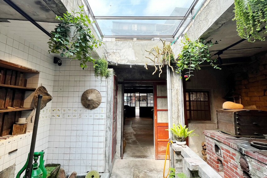 兩日輕旅行攻略!藏很深的密秘後花園,離最美老宅群不到100公尺~百年古厝吃早餐超讚