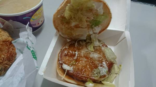 丹丹漢堡：南部人最好的朋友~丹丹漢堡