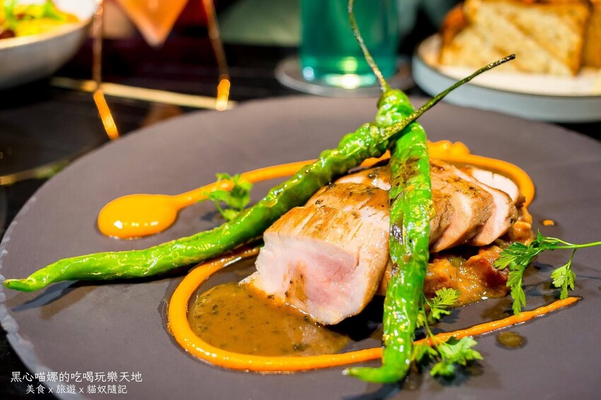 高雄前鎮︱BarKao Kaohsiung　約會首選！！絕美高格調３６０°環景高空酒吧，料理、調酒道道精彩！！