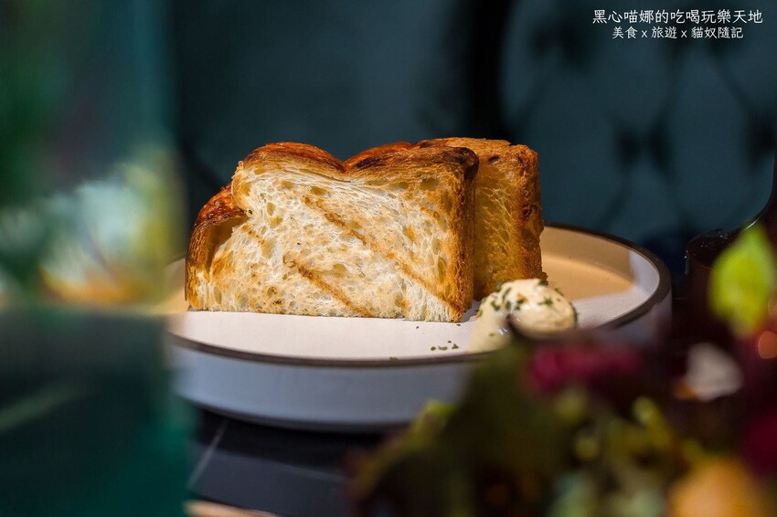 高雄前鎮︱BarKao Kaohsiung　約會首選！！絕美高格調３６０°環景高空酒吧，料理、調酒道道精彩！！