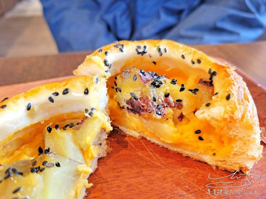 【松山區咖啡廳】Main Mano 曼瑪儂 ➤ 日本超人氣麵包店!Boulangerie et café 不只麵包好吃,餐點也一級棒