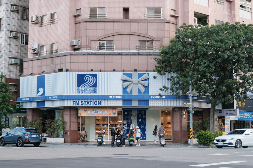 台中南屯｜與miffy聯名太可愛！各種miffy造型麵包蛋糕