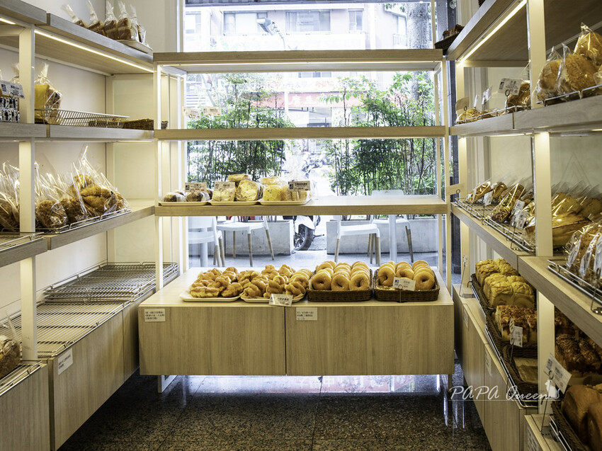 台中 2023 母親節蛋糕 預購｜馥漫麵包花園 FM STATION 期間限定『橡個女孩』濃醇巧克力蛋糕甜蜜過節