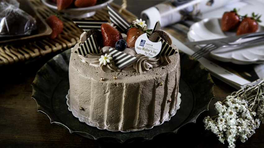 台中 2023 母親節蛋糕 預購｜馥漫麵包花園 FM STATION 期間限定『橡個女孩』濃醇巧克力蛋糕甜蜜過節