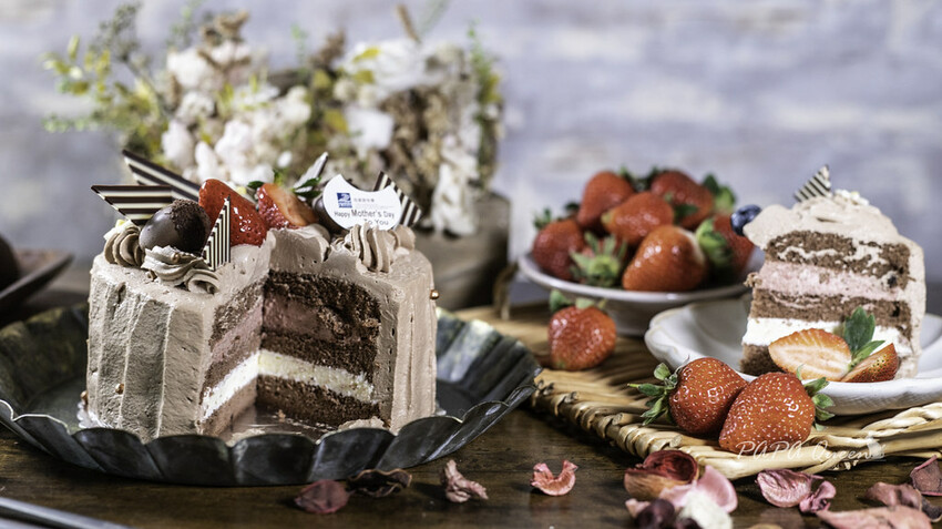 台中 2023 母親節蛋糕 預購｜馥漫麵包花園 FM STATION 期間限定『橡個女孩』濃醇巧克力蛋糕甜蜜過節