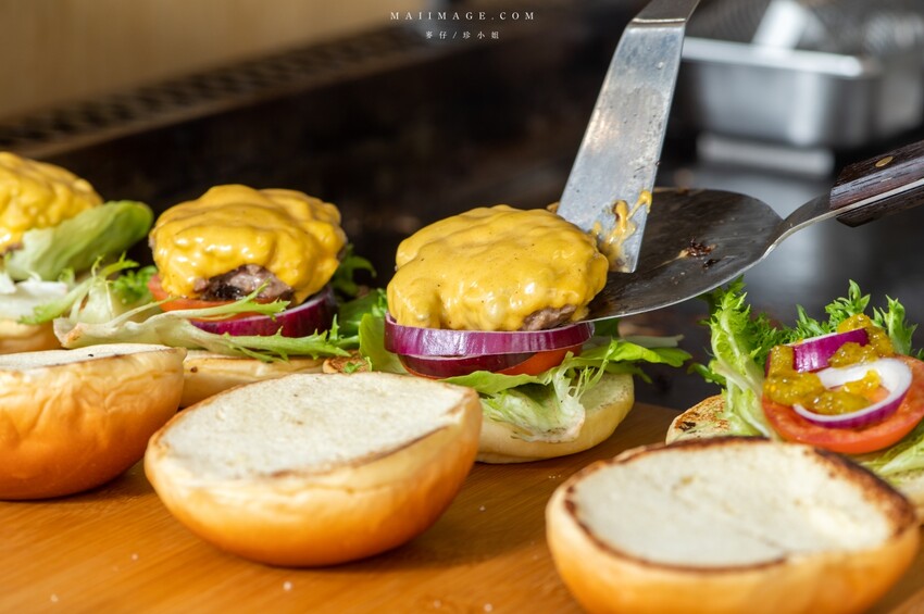 台北美食|儒私廚Root Kitchen~2023美式漢堡餐車最新品牌!經典的美式漢堡這家很厲害,新北美式漢堡推薦