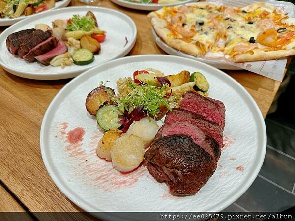 台中‧逢甲住宿推薦 星享道酒店集團 享得道 Hotel ln Joy hotel & 沐青餐廳,好吃好放鬆住宿推薦~