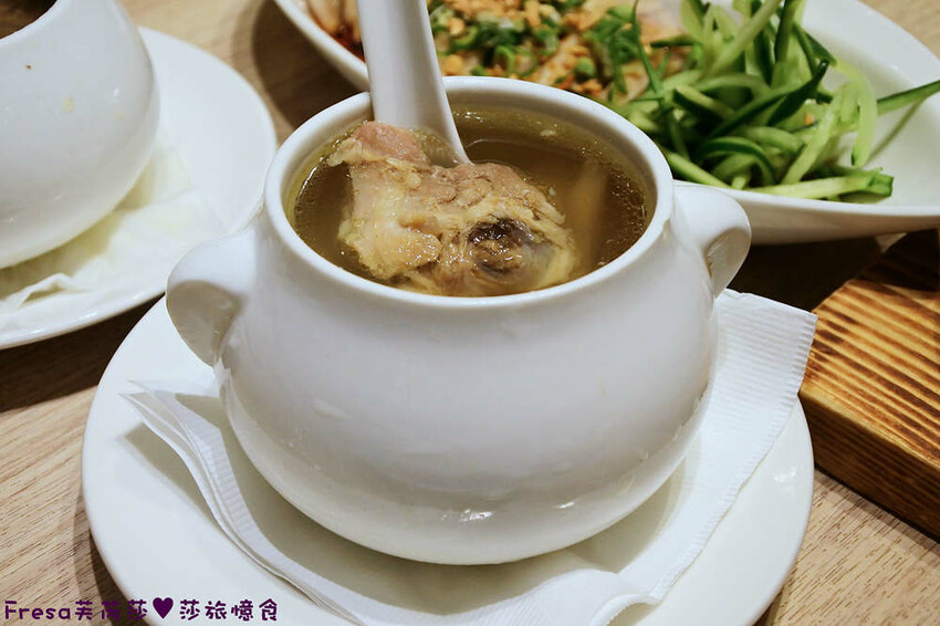 台南聚餐【漢來上海湯包】湯包蒸點生煎湯包超熱門必點！圓桌長桌聚會用餐人氣餐廳│台南店│南紡購物中心│東