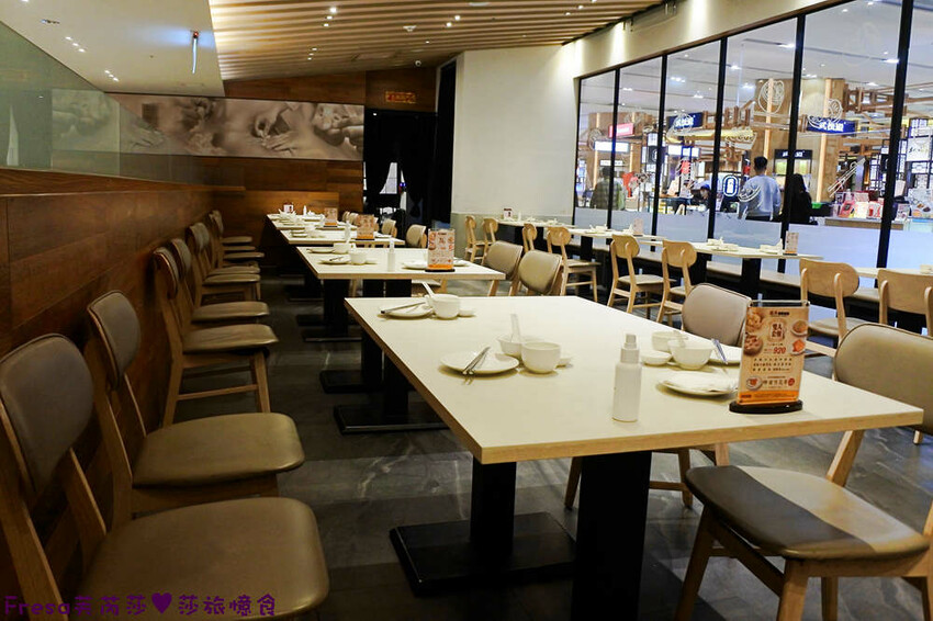 台南聚餐【漢來上海湯包】湯包蒸點生煎湯包超熱門必點！圓桌長桌聚會用餐人氣餐廳│台南店│南紡購物中心│東