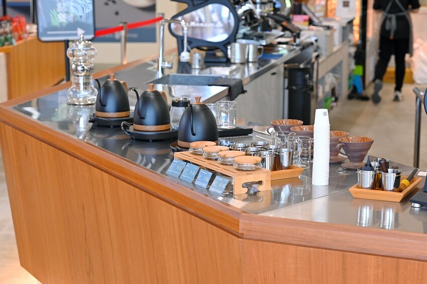 南投豪華莊園森林系咖啡館 南投親子景點 南投約會餐廳推薦_台灣惠蓀咖啡埔里品牌館