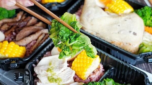 LINE_ALBUM_Benefit健康餐盒 忠明南店_230331_5.jpg