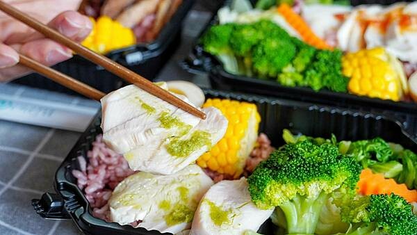 LINE_ALBUM_Benefit健康餐盒 忠明南店_230331_7.jpg