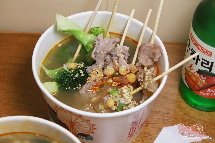 【台南美食】大爺冒菜麻辣燙！台南第一間冒菜鍋專賣店，晚餐宵夜一個人獨享的美味~ - 熱血玩台南。跳躍新世界