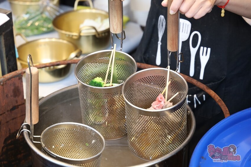 【台南美食】大爺冒菜麻辣燙！台南第一間冒菜鍋專賣店，晚餐宵夜一個人獨享的美味~ - 熱血玩台南。跳躍新世界
