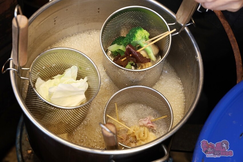 【台南美食】大爺冒菜麻辣燙！台南第一間冒菜鍋專賣店，晚餐宵夜一個人獨享的美味~ - 熱血玩台南。跳躍新世界