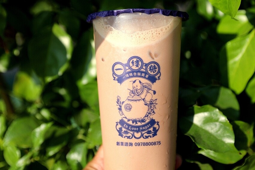 豆花甜湯＆手搖飲一次滿足｜棧平村豆花&一縷糖熟成紅茶（大里美食）