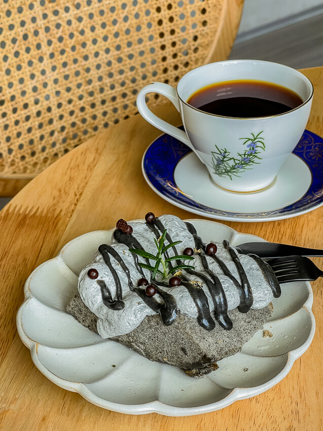 宛一点咖啡 x 大崗山腳下的美味西餐甜點咖啡!