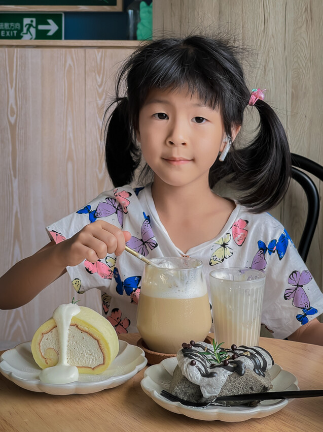 宛一点咖啡 x 大崗山腳下的美味西餐甜點咖啡!