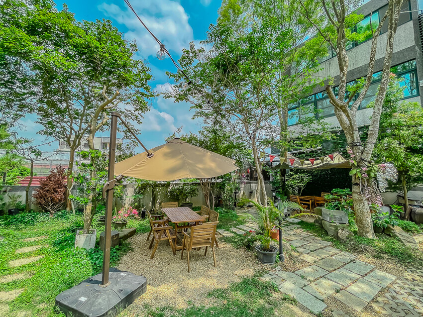 宛一点咖啡 x 大崗山腳下的美味西餐甜點咖啡!