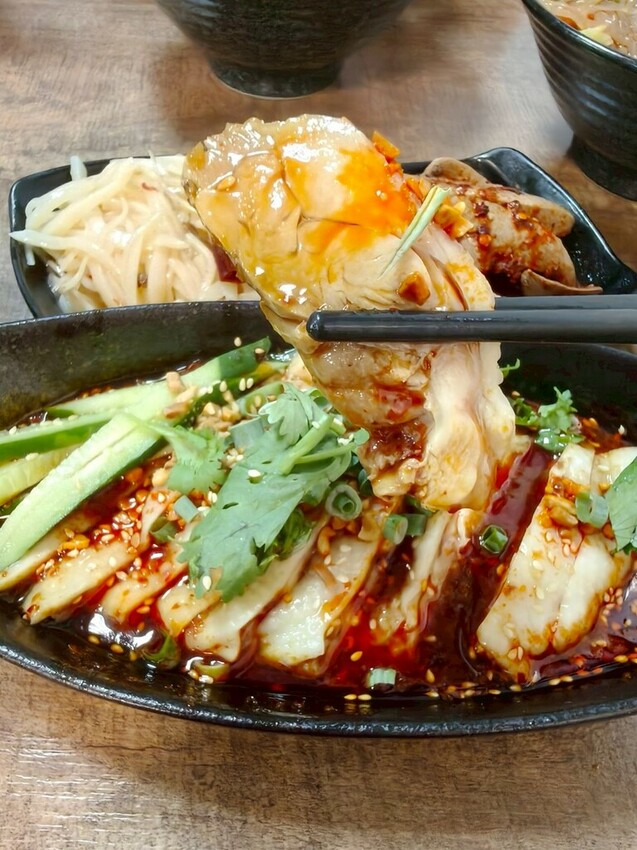 “古亭站美食”蜀來飽重慶小麵--吃過就回不去的經典酸辣粉/