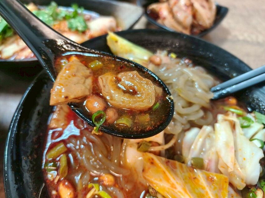 “古亭站美食”蜀來飽重慶小麵--吃過就回不去的經典酸辣粉/