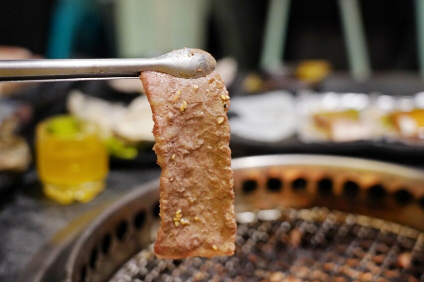 498元就能燒肉吃到飽!菜單+自助超過100種選擇,120分鐘讓你點滿,688元就有和牛、神戶牛、牛舌~