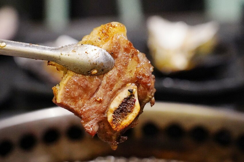 498元就能燒肉吃到飽!菜單+自助超過100種選擇,120分鐘讓你點滿,688元就有和牛、神戶牛、牛舌~