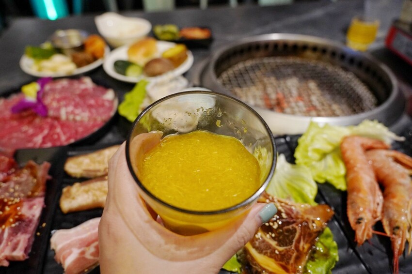 498元就能燒肉吃到飽!菜單+自助超過100種選擇,120分鐘讓你點滿,688元就有和牛、神戶牛、牛舌~