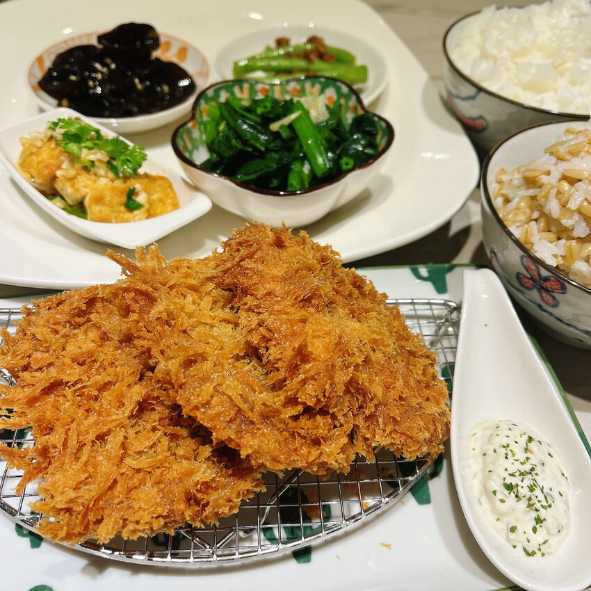 桃園特有創意料理—芳味坊Fun Taste，天然食材現點現做，口口都能品嚐到食物的原汁原味