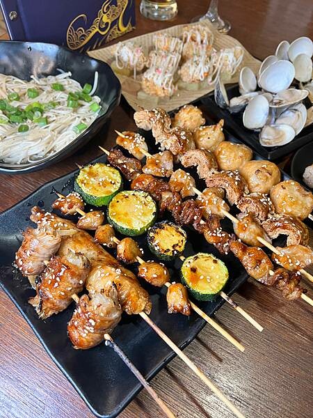 (新莊美食)燒玖。零壹串燒 / 海鮮 / 碳烤 新莊居酒屋串燒推薦 新鮮海鮮料理 比手掌大生蠔 生食級干貝 超好