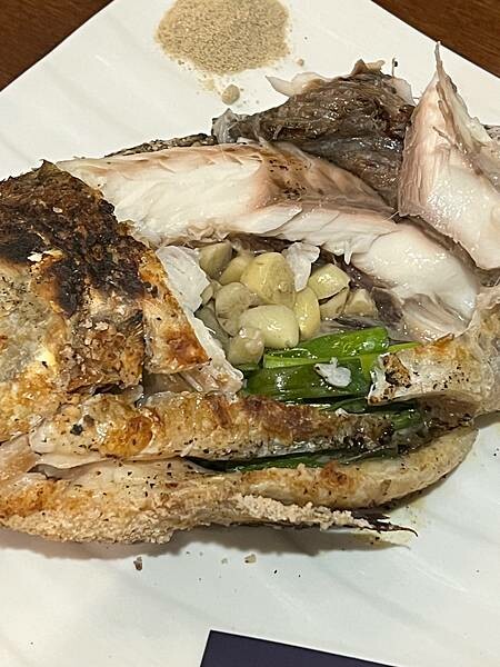 (新莊美食)燒玖。零壹串燒 / 海鮮 / 碳烤 新莊居酒屋串燒推薦 新鮮海鮮料理 比手掌大生蠔 生食級干貝 超好