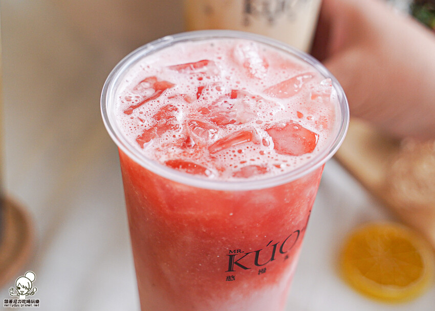 小農新鮮水果配送、鮮味滿分營養手搖飲，細膩緩慢用心的 Mr.Kuo-I 憨漫先生 手搖飲 - 跟著尼力吃喝玩樂＆親子生活
