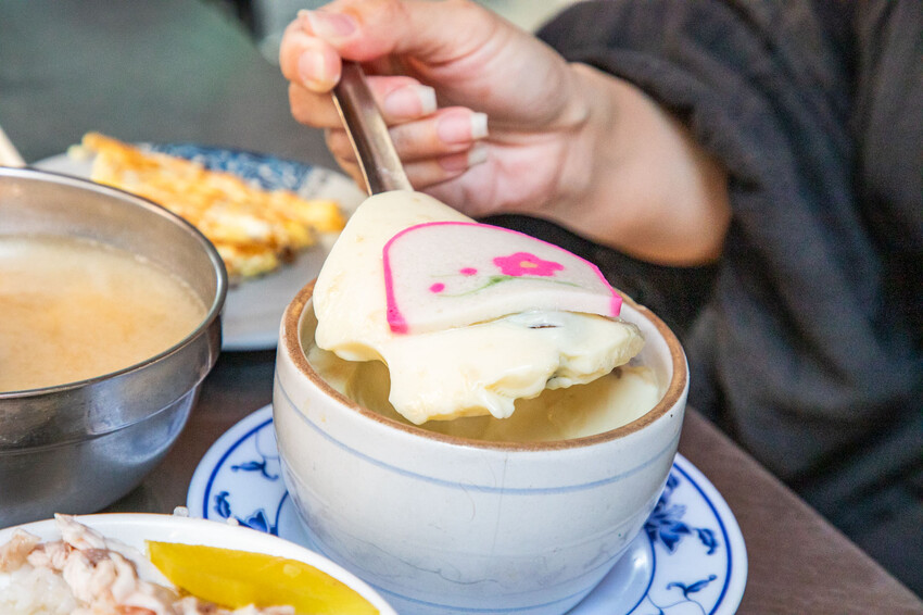 嘉義火雞肉飯只要20元!東市場頭家火雞肉飯,CP值爆表老店佛心價開吃。