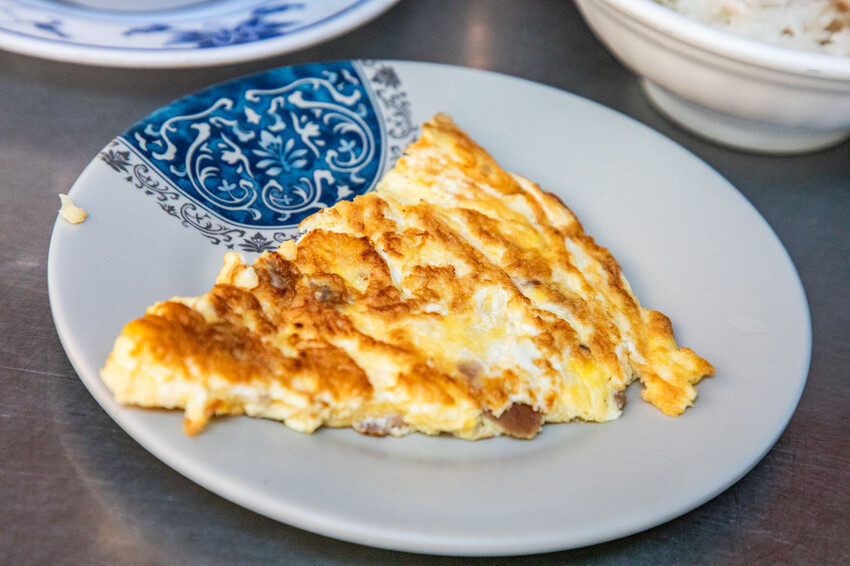 嘉義火雞肉飯只要20元!東市場頭家火雞肉飯,CP值爆表老店佛心價開吃。