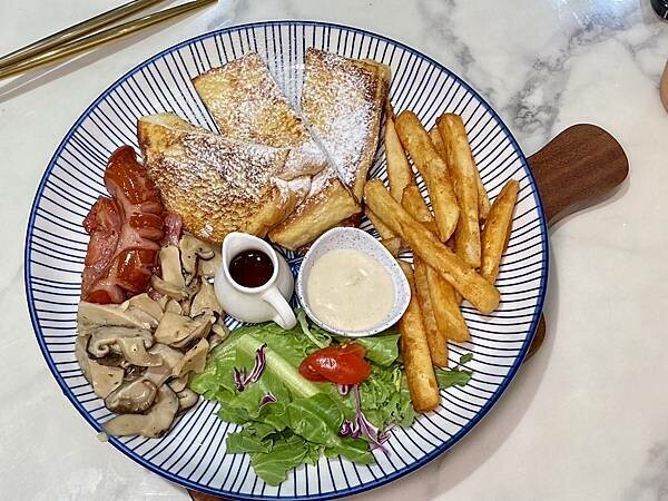 台北市士林區[天母早午餐] 好吧Brunch 高cp值超人氣早午餐 漢堡 義大利麵！#士林天母早餐 @蛋寶趴趴go