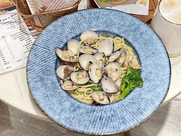 台北市士林區[天母早午餐] 好吧Brunch 高cp值超人氣早午餐 漢堡 義大利麵！#士林天母早餐 @蛋寶趴趴go