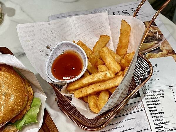 台北市士林區[天母早午餐] 好吧Brunch 高cp值超人氣早午餐 漢堡 義大利麵！#士林天母早餐 @蛋寶趴趴go
