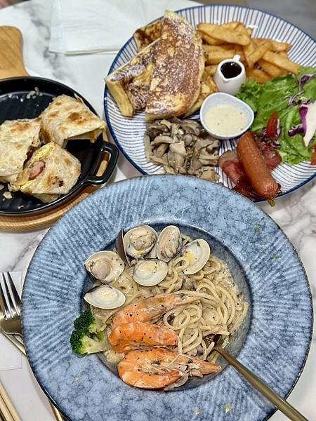 台北市士林區[天母早午餐] 好吧Brunch 高cp值超人氣早午餐 漢堡 義大利麵！#士林天母早餐 @蛋寶趴趴go