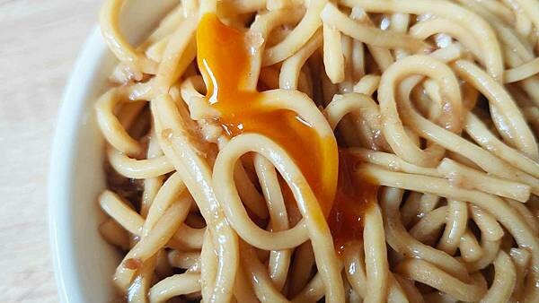 【新莊美食】老店豬血湯魯肉飯|滿滿都是大腸用料不手軟的美味大腸湯