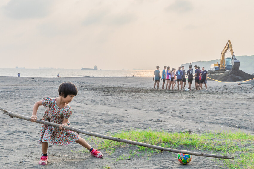 旗津沙灘吧 – 高雄最美沙灘酒吧 x 來杯偽Tequila Sunris跟偽Mojito有種偽出國的感覺呢!餐點也超優的