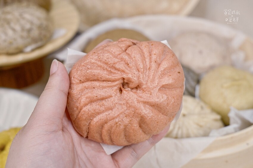 宅配美食|添加多穀、色彩繽紛麵皮好特別!滿滿內餡超豐富!省時