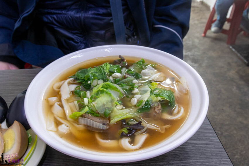 朝露麵|東引鄉馬祖–東引必吃的麵食館,有著高粱香氣的牛肉麵