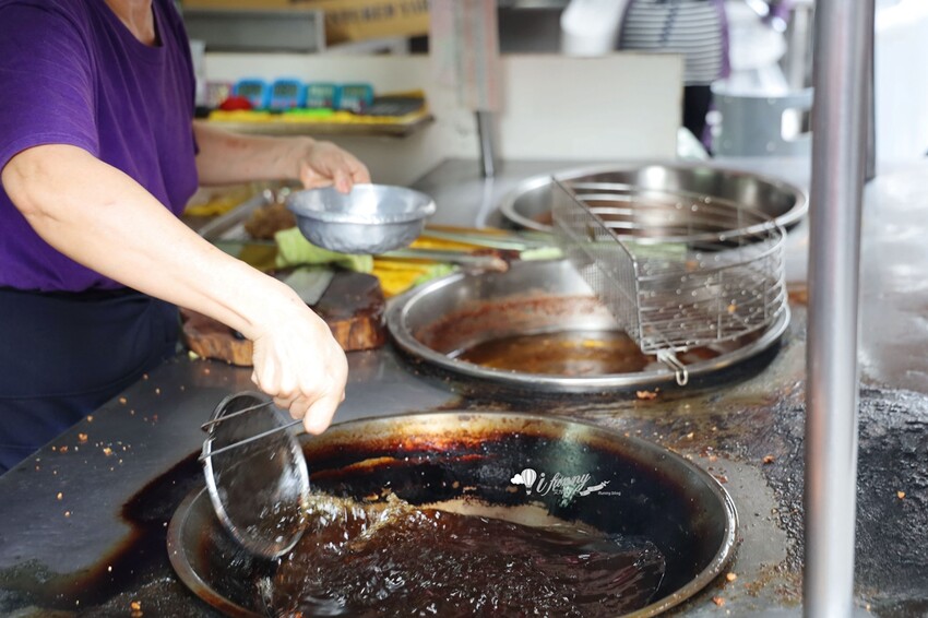 府中站 | 一週只賣兩天 1.5小時完售 黃石市場紅燒肉 雞捲 只賣兩樣東西