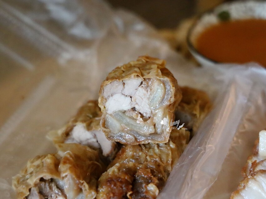 府中站 | 一週只賣兩天 1.5小時完售 黃石市場紅燒肉 雞捲 只賣兩樣東西