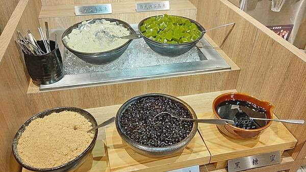 【台北美食】和牛涮 日式鍋物放題｜最低只要７６８＋１０％起就可以吃到和牛吃到飽