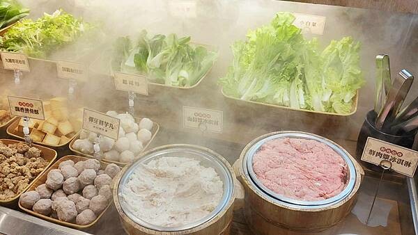 【台北美食】和牛涮 日式鍋物放題｜最低只要７６８＋１０％起就可以吃到和牛吃到飽