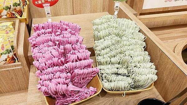 【台北美食】和牛涮 日式鍋物放題｜最低只要７６８＋１０％起就可以吃到和牛吃到飽