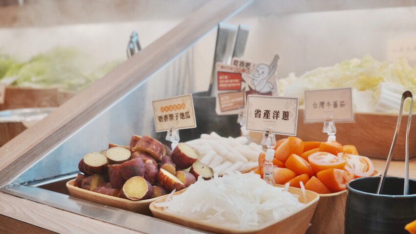 台北市大安區[台北美食] 和牛涮2.0來了！關西關東壽喜燒一次滿足｜期間限定紫薯芋泥鯛魚燒