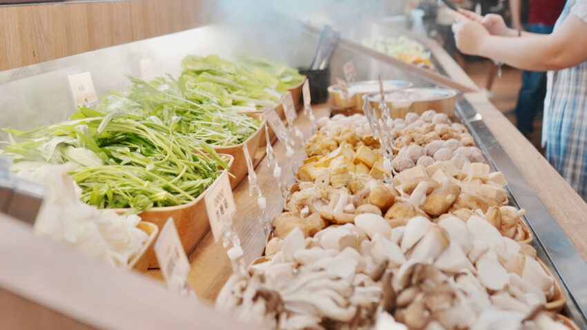 台北市大安區[台北美食] 和牛涮2.0來了！關西關東壽喜燒一次滿足｜期間限定紫薯芋泥鯛魚燒