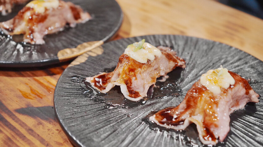 台北市大安區[台北美食] 和牛涮2.0來了！關西關東壽喜燒一次滿足｜期間限定紫薯芋泥鯛魚燒